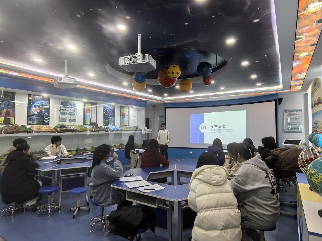 18f827b07a9a9e955c24cf9f95c2f8b