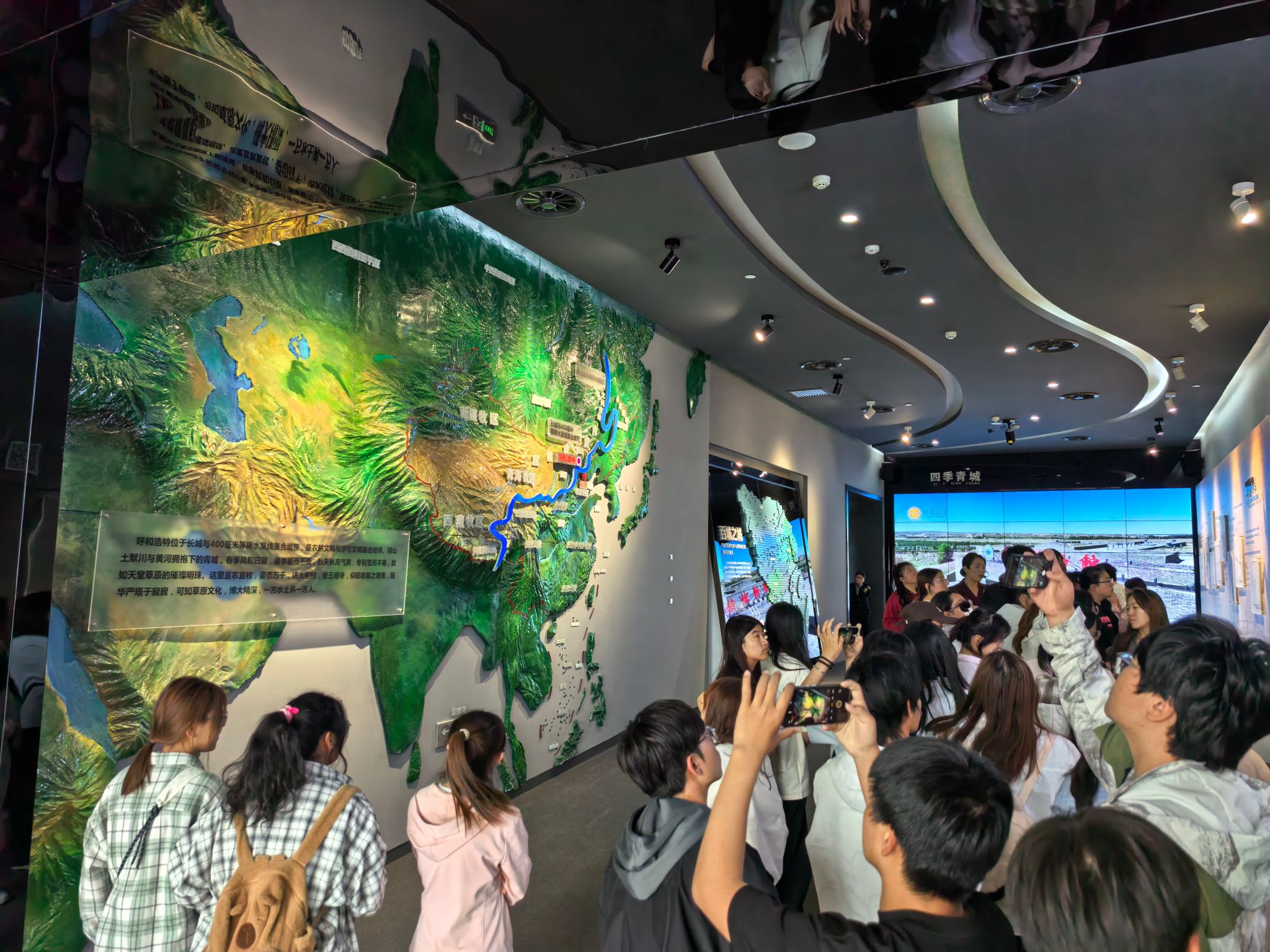 818dd72b65a76c9d22beb53b44657e9