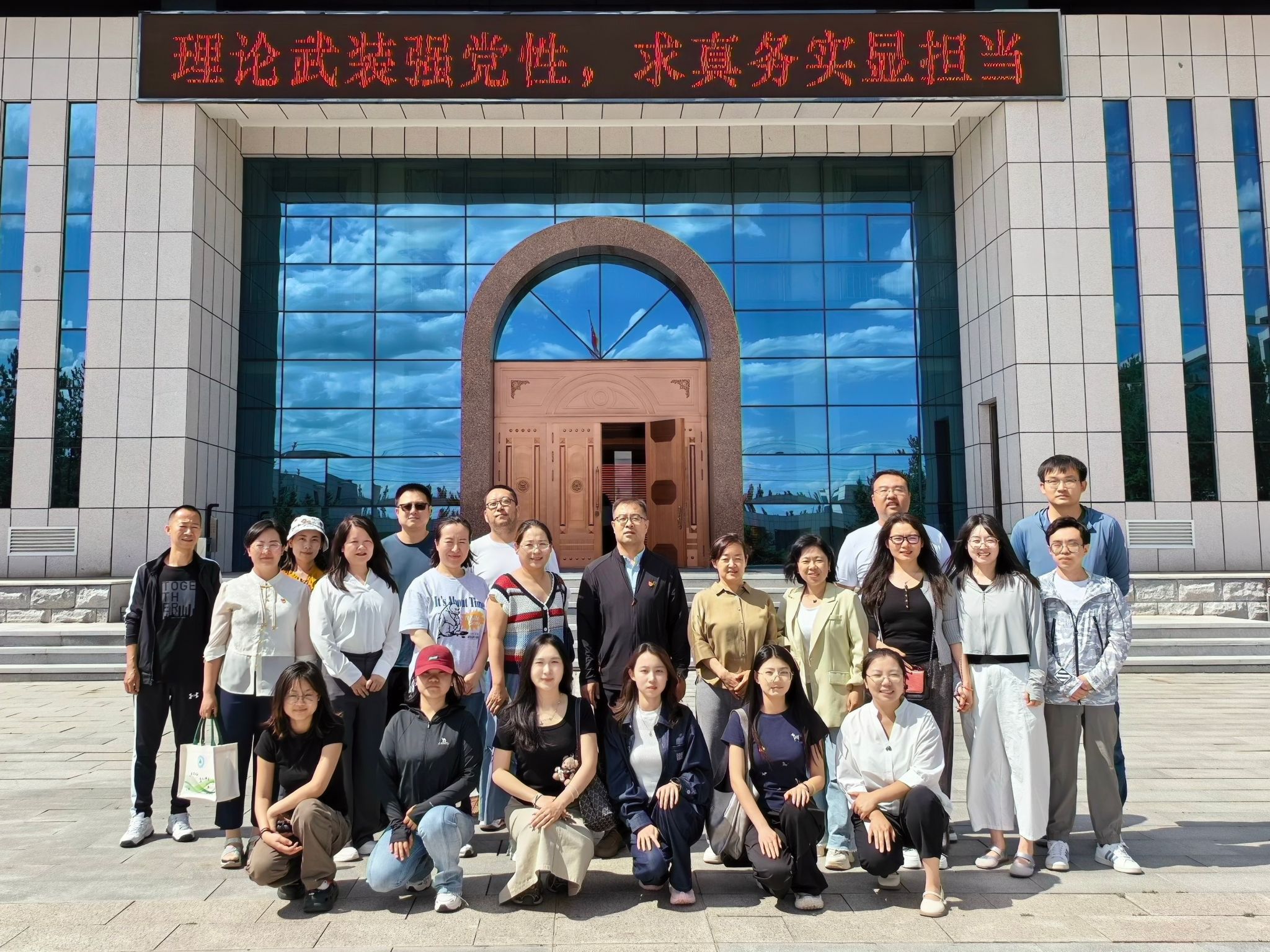 _cgi-bin_mmwebwx-bin_webwxgetmsgimg__&MsgID=988873480586462847&skey=@crypt_1fe514d8_f4830fd126d3156e7fe568f9262122a7&mmweb_appid=wx_webfilehelper